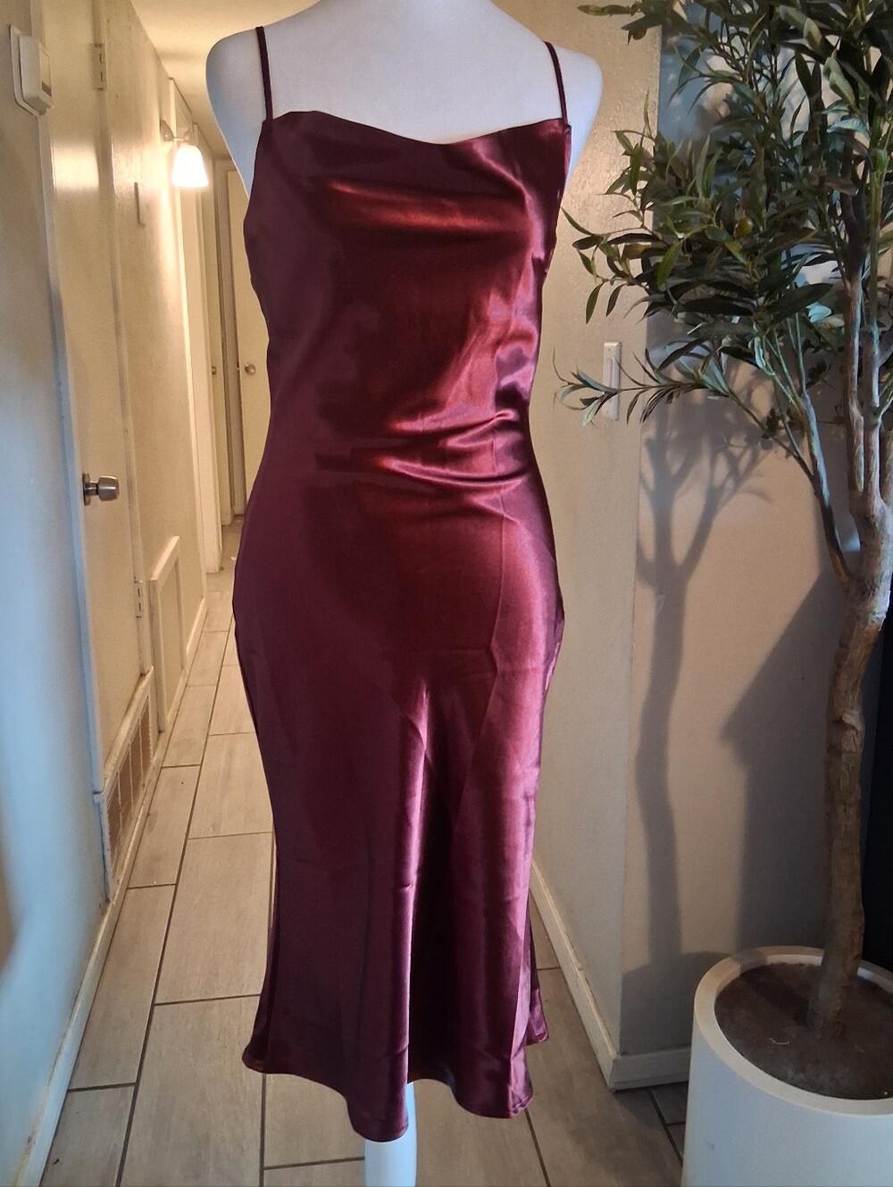 Birdy Grey Lisa Satin Slip Dress Cowlneck Cabernet XS Bridesmaid Elegant Whimsy - Picture 15 of 16